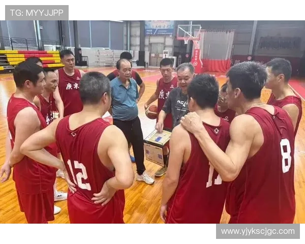 全运会篮球赛点评：北京队展现卓越团队协作精神与默契配合