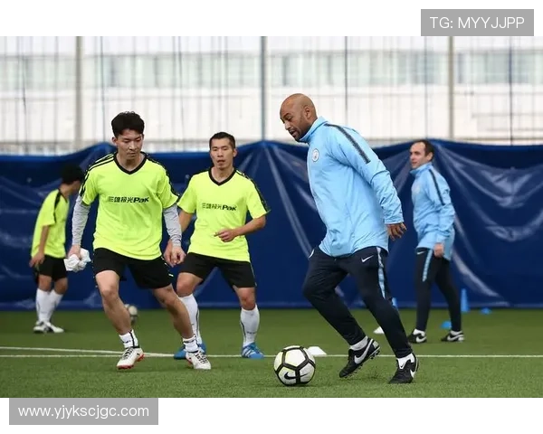 张秀英专访：从青涩少女到足球传奇的成长之路