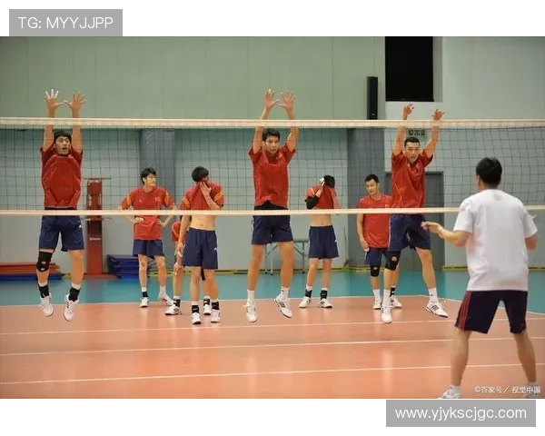 赛后分析：广州排球队与重庆排球队团队协作的成功与不足之处探讨